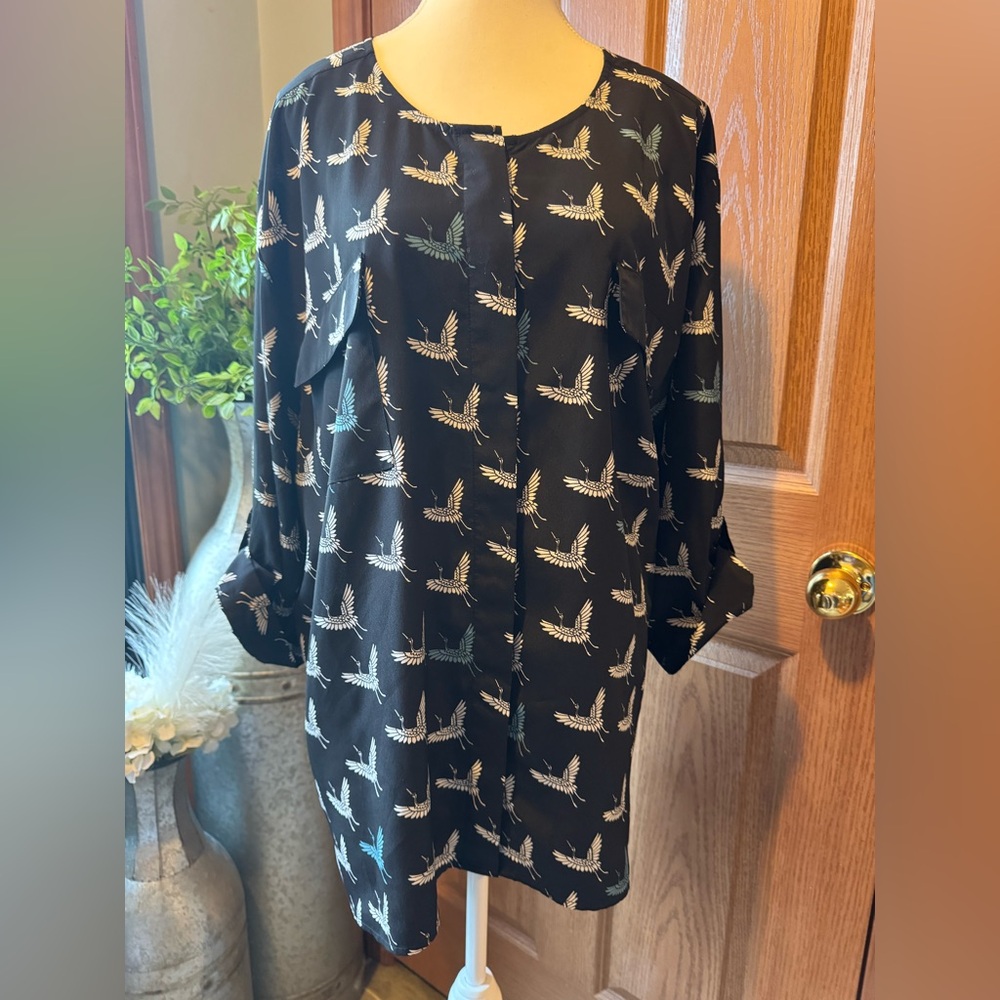 Laura Scott Woman’s Navy Blouse Size 3X Button Front With Pockets 3/4 Sleeve EUC